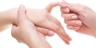 причини за болка в ставите на пръстите